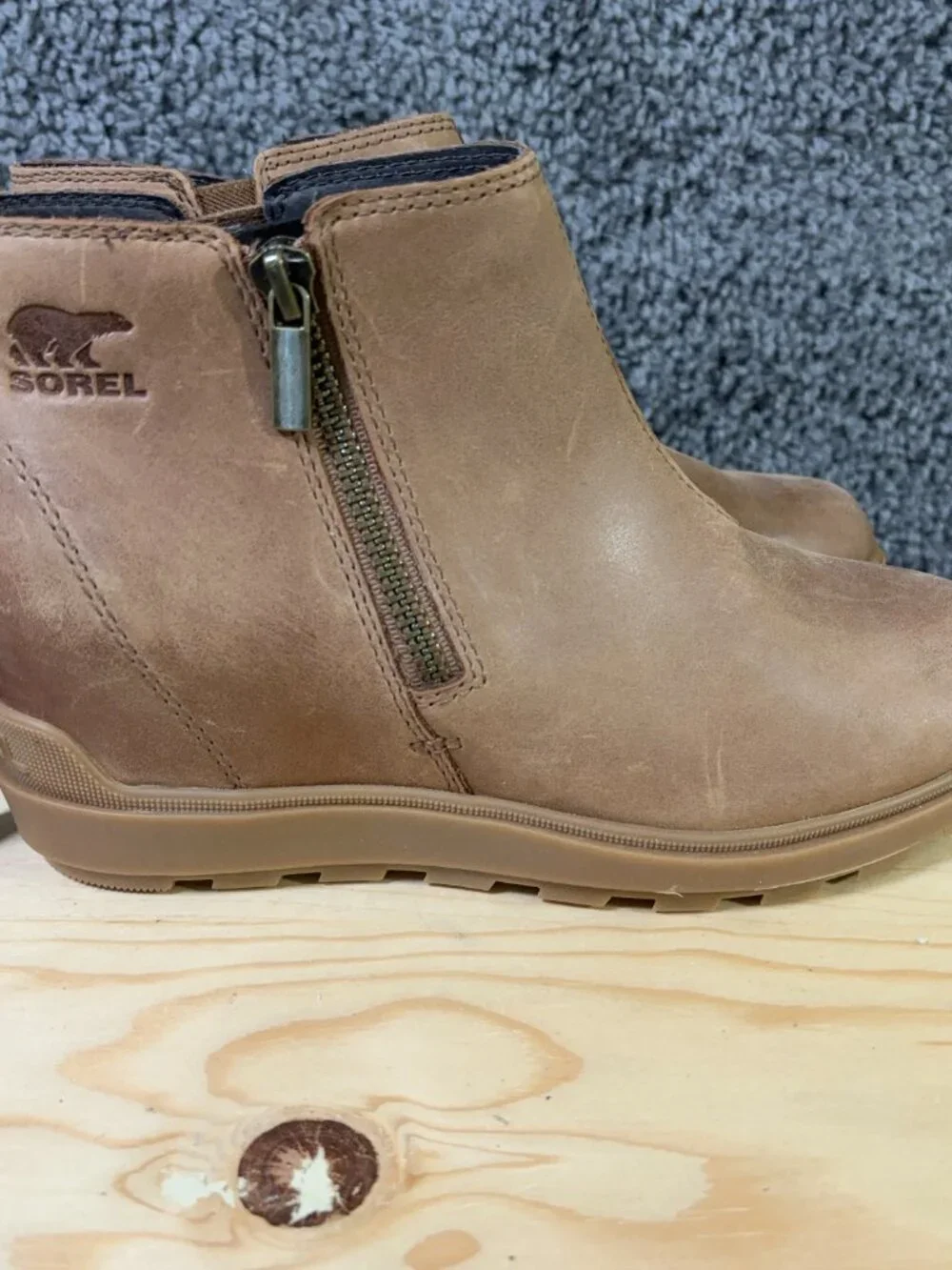 Sorel Evie II Hidden Wedge Boots Womens Size 8.5 Brown Leather Ankle Booties
